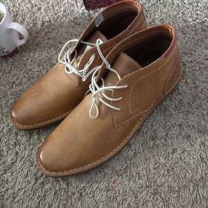 Steve Madden Men's Hestonn Tan Leather Chukka Boots